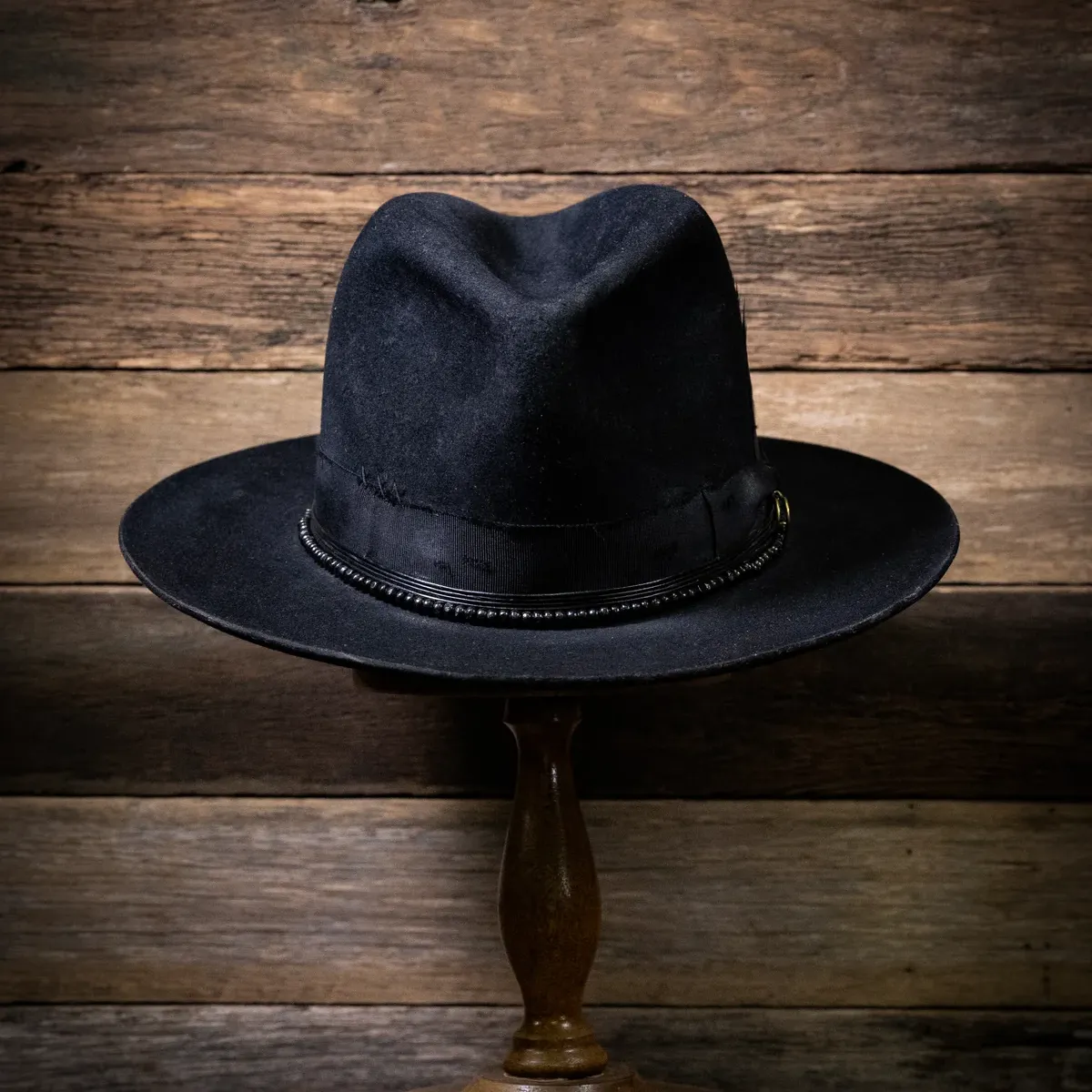Sophisticate's Signature-Black Sails